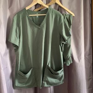 Med Couture Scrubs Bundle